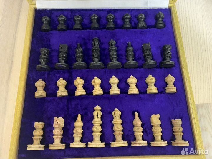 Каменные шахматы ручная работа