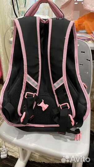 Рюкзак школьный для девочки новый