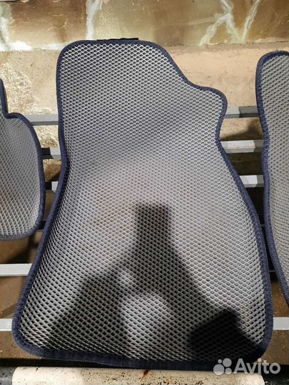 Автомобильные коврики eva