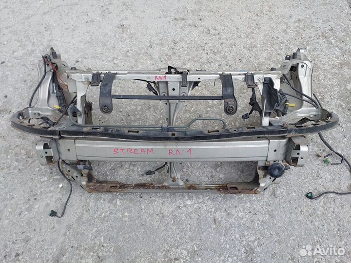 Телевизор,передняя панель хонда стрим