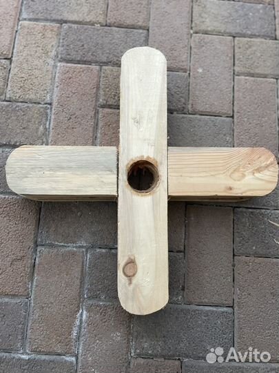 Елочная подставка