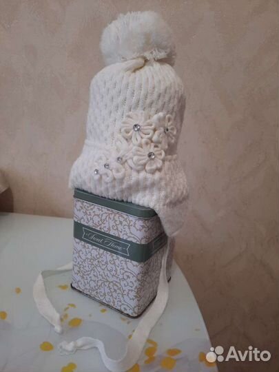 Шапка для девочки весна-осень