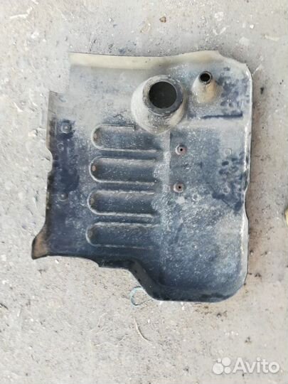 Накладка на двигатель