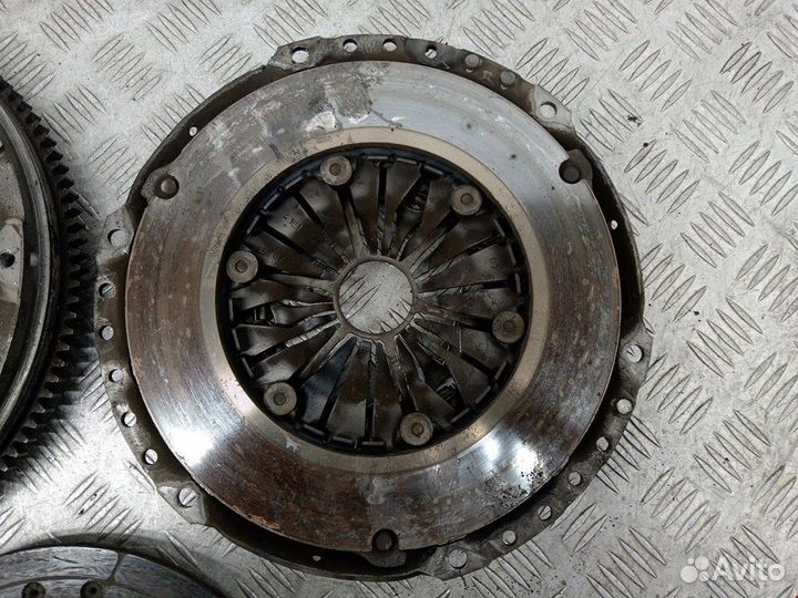 Маховик (демпфер сцепления) для Ford Mondeo 3