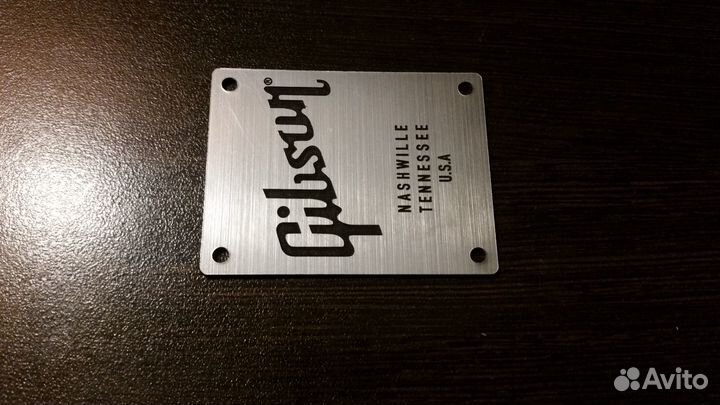 Шильдик Gibson