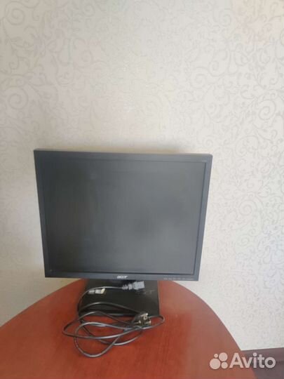 Монитор acer