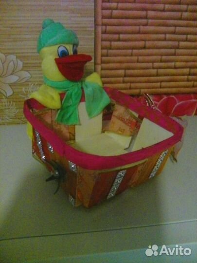 Корзинка с мягкой игрушкой- новая