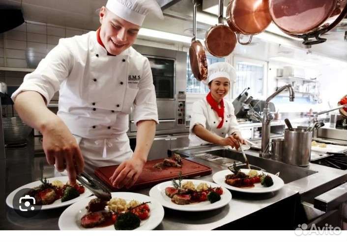 Повар сушист