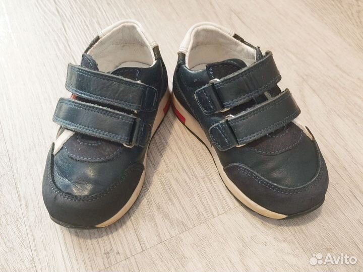 Детская обувь