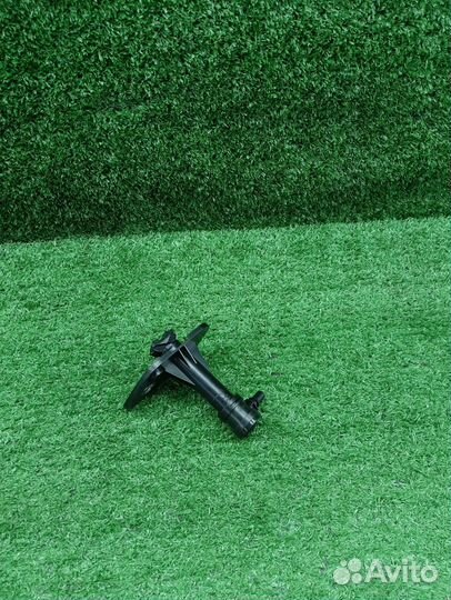 Форсунка омывателя фары правая Audi Q7 4M 15-20г V