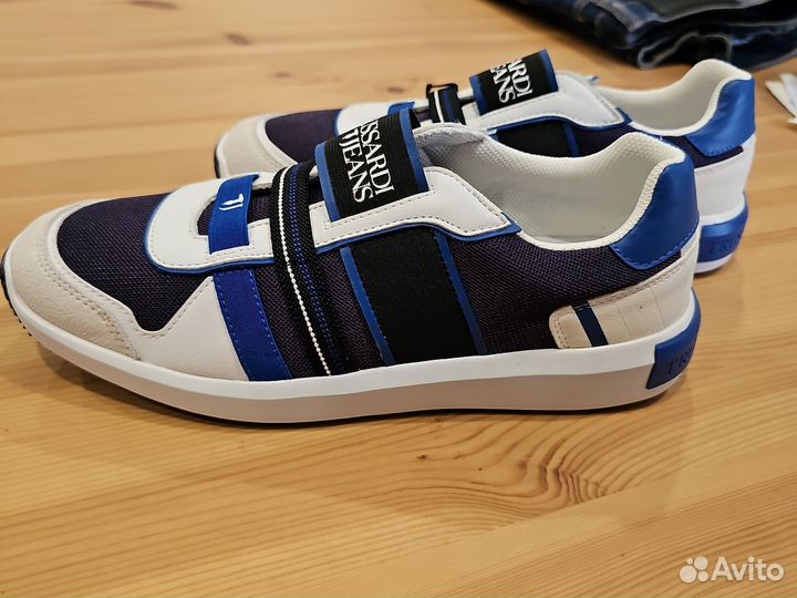 Кроссовки trussardi 43р.оригинал