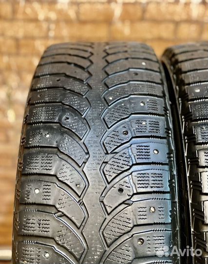 Bridgestone Blizzak Spike-01 185/65 R15