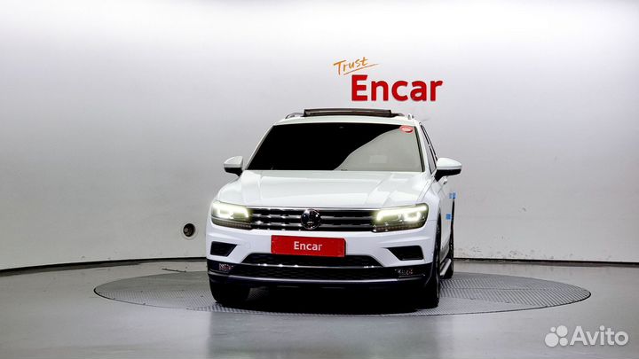 Volkswagen Tiguan 2.0 AT, 2020, 33 016 км