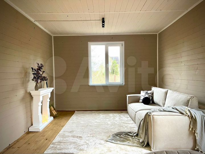 Дом 101 м² на участке 9 сот.