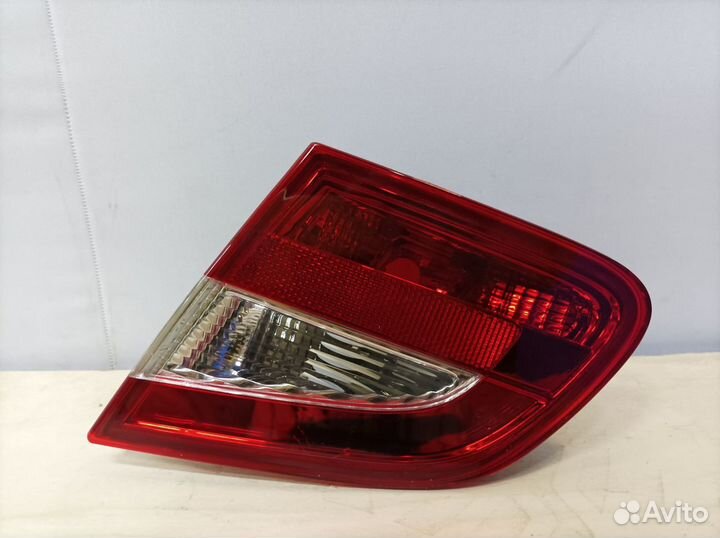 Фонарь правый внутренний Skoda Superb 2 2008-2015