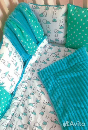 Бортики в кроватку