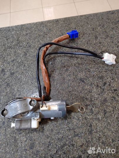Замок зажигания Subaru GDB, GDA, GD