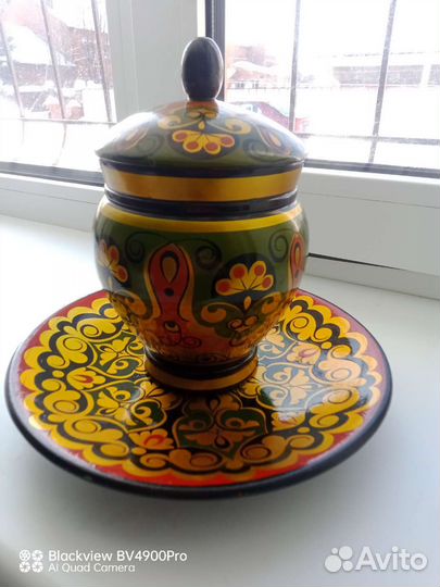 Поставцы с башкирским орнаментом