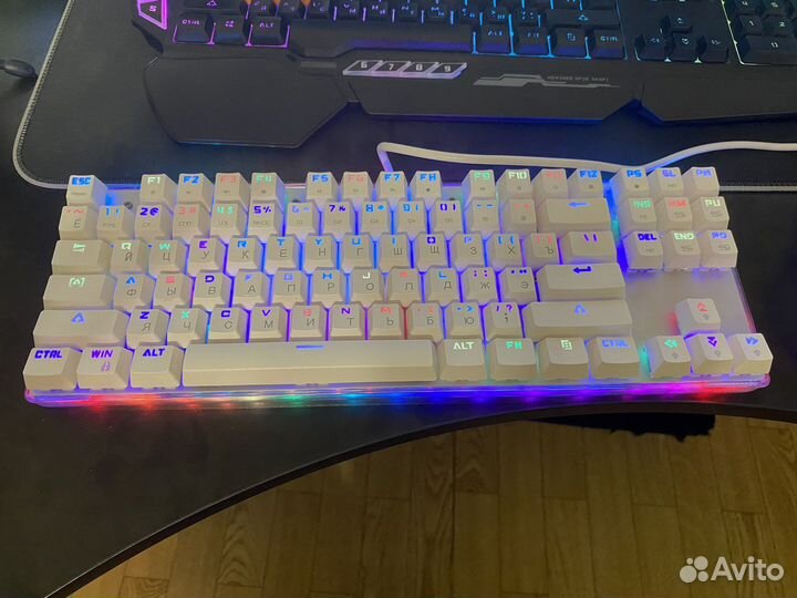 Игровая механическая клавиатура