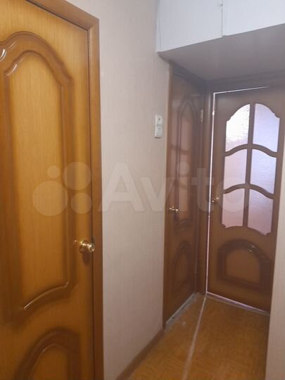 2-к. квартира, 50 м², 3/9 эт.