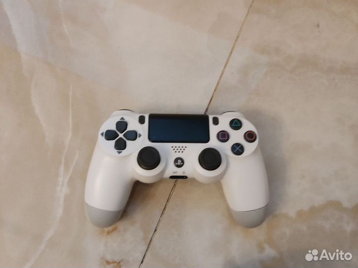 Sony playstation 4