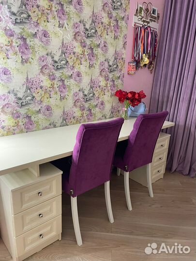 Стол письменный