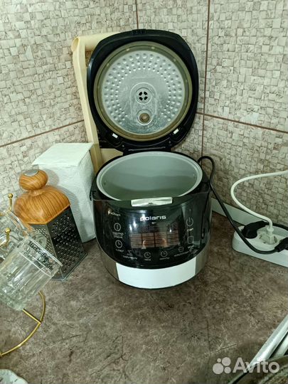 Мультиварка б/у polaris