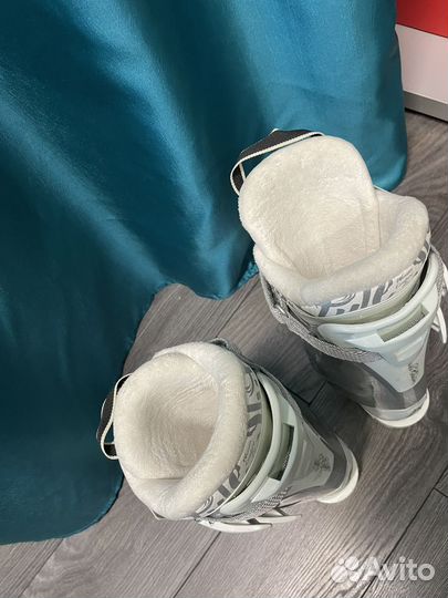 Горнолыжные ботинки fischer 24.5 на 37рр