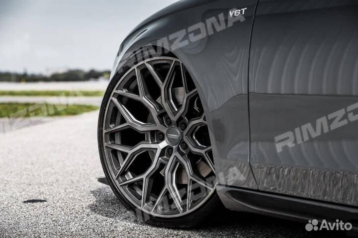 Литой диск sakura wheels R17 4x100