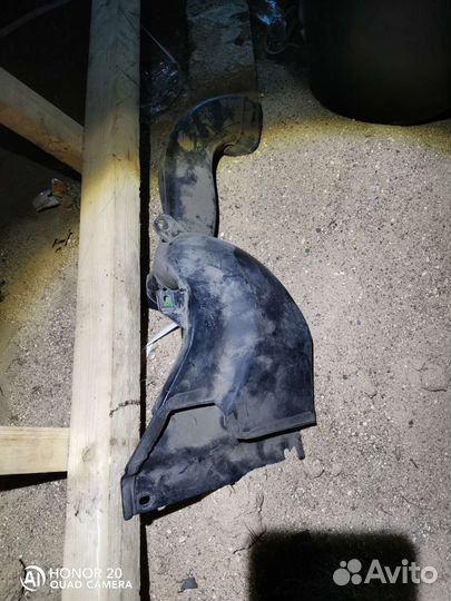 Воздухозаборник Nissan Maxima 1655431U11 A32