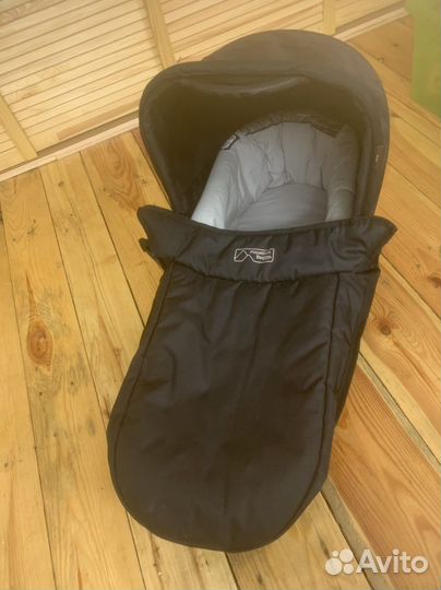 Люлька для коляски mountain buggy duet