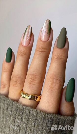 Мастер маникюра и педикюра