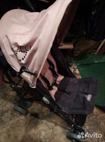 Коляска прогулочная и санки