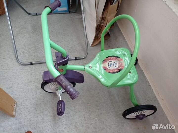 Трехколесный велосипед