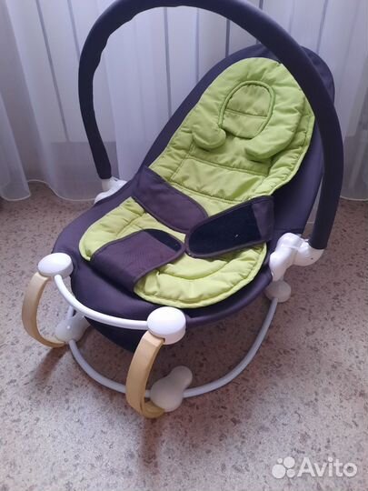 Шезлонг для новорожденных