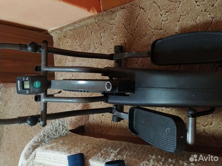 Гребной тренажер