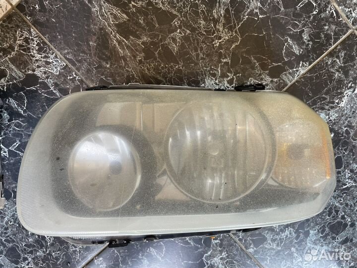 Фары ford maverick 2005г