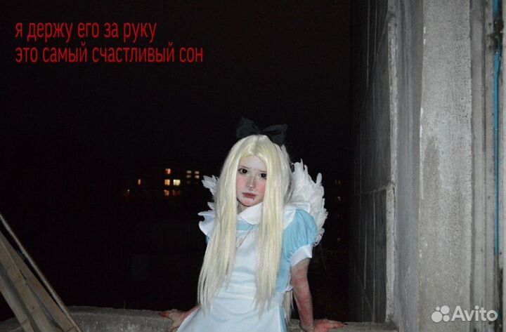 Парик блонд длинный прямой