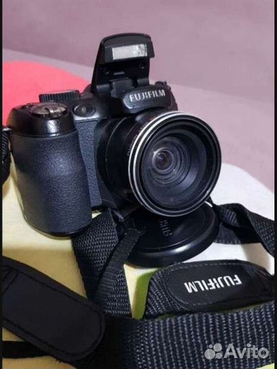 Fujifilm FinePix S1600