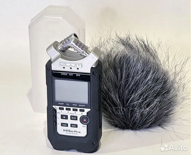 Рекордер zoom H4n Pro