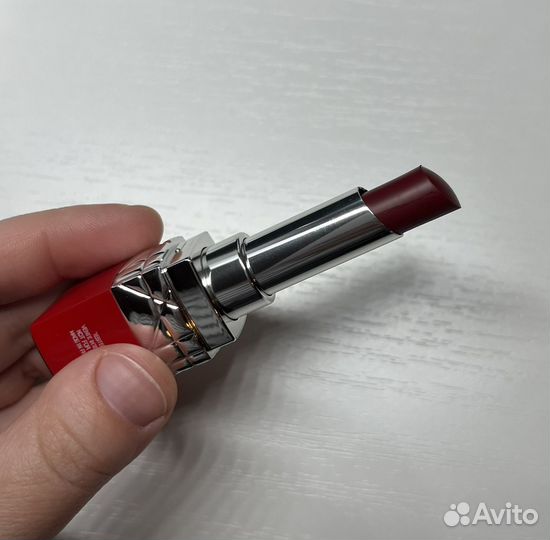 Помада Dior Ultra 851