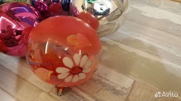 Новогодние игрушки