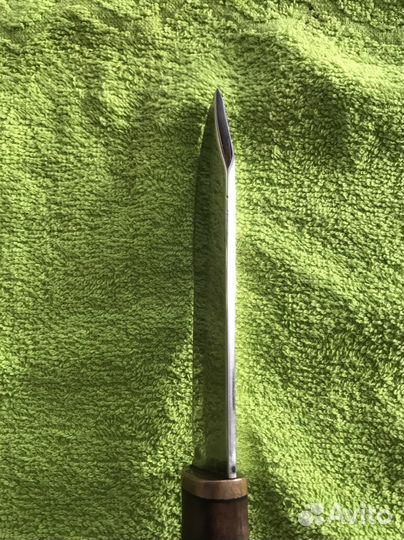 Нож кованый, тепловозный клапан