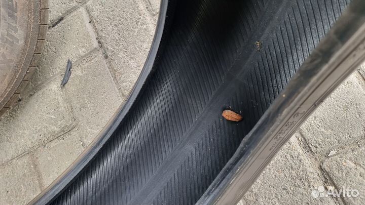 Yokohama BluEarth-XT AE61 215/65 R16 98H