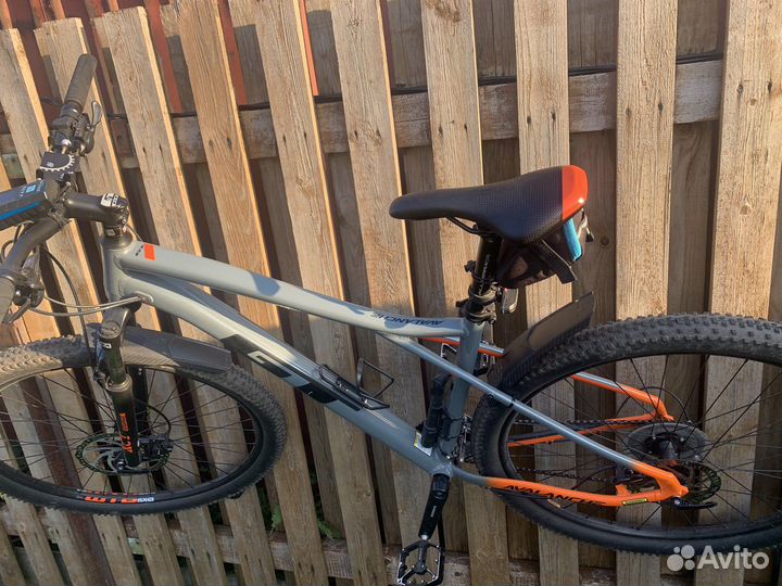 Велосипед GT Avalanche sport