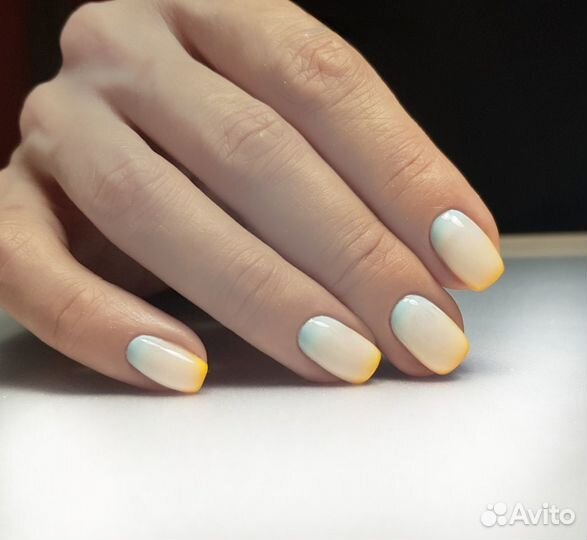 Маникюр с покрытием гель-лаком