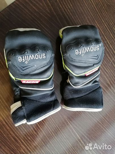 Варежки горнолыжные с защитой Snowlife