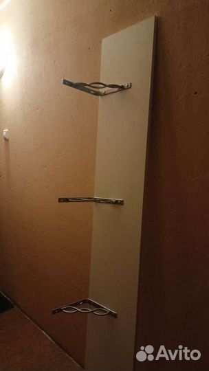 Полка настенная навесная