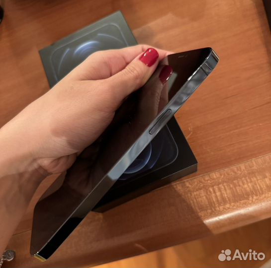 iPhone 12 Pro Max, 256 ГБ