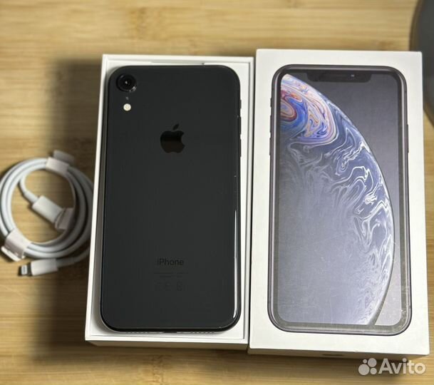 iPhone Xr, 64 ГБ